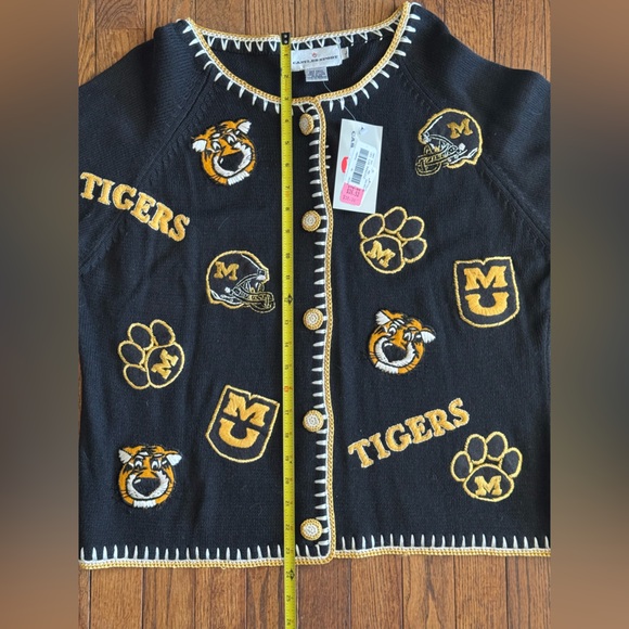 Vintage University of Missouri MIZZOU Football Button up Knit Cardigan Sweater - Picture 14 of 14